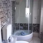 Szálloda Mauritius - Im Herzen Von - Fruehstueck Buchbar - Fahrradbox 3*