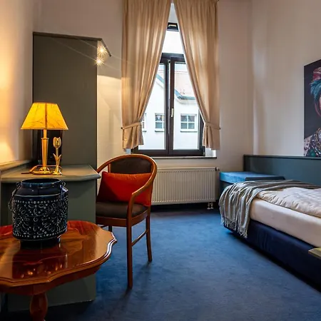 Mauritius - Im Herzen Von - Frühstück Buchbar - Restaurant - Café - Fahrradbox Hotel