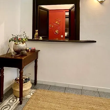 Otel Mauritius - Im Herzen Von - Fruehstueck Buchbar - Fahrradbox