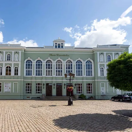 Mauritius - Im Herzen Von - Frühstück Buchbar - Restaurant - Café - Fahrradbox 3* Crimmitschau