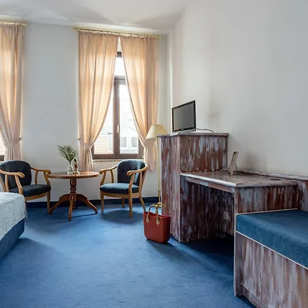 Hotell Mauritius - Im Herzen Von - Fruehstueck Buchbar - Fahrradbox