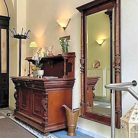Mauritius - Im Herzen Von - Fruehstueck Buchbar - Fahrradbox 3*