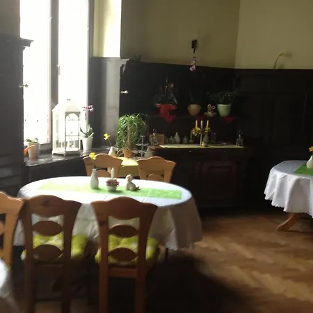 Mauritius - Im Herzen Von - Frühstück Buchbar - Restaurant - Café - Fahrradbox Crimmitschau