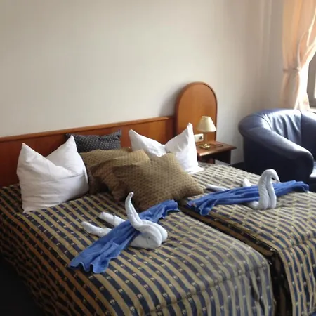 Mauritius - Im Herzen Von - Fruehstueck Buchbar - Restaurant - Cafe - Fahrradbox Криммичау