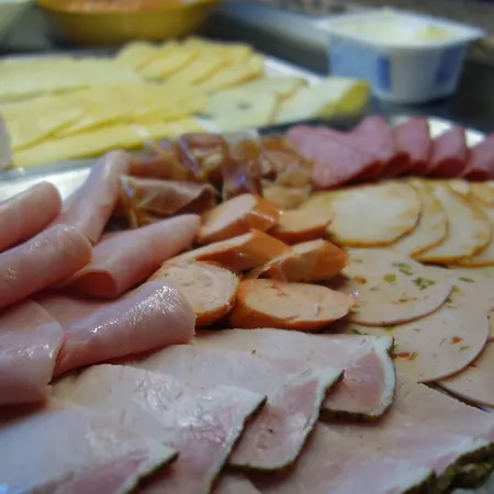 Mauritius - Im Herzen Von - Frühstück Buchbar - Restaurant - Café - Fahrradbox Crimmitschau