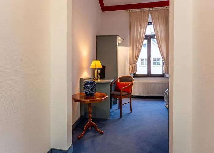 Hotel Mauritius - Im Herzen Von Crimmitschau - Fruehstueck Buchbar - Fahrradbox Crimmitschau