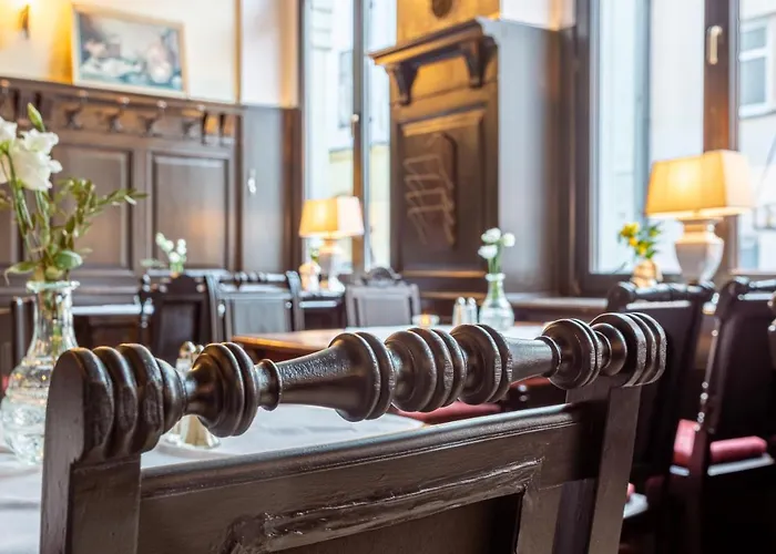 Hotel Mauritius - Im Herzen Von Crimmitschau - Fruehstueck Buchbar - Fahrradbox فندق 3*