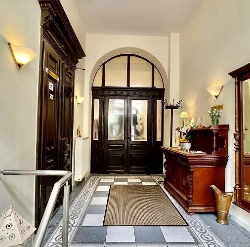 فندق Hotel Mauritius - Im Herzen Von Crimmitschau - Fruehstueck Buchbar - Fahrradbox