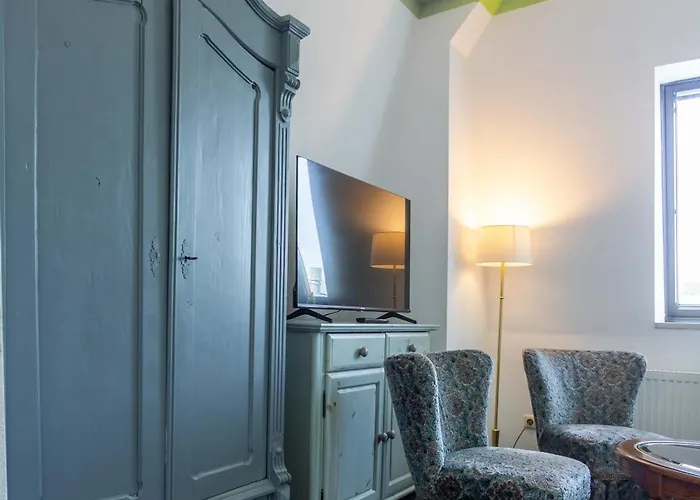 Hotel Mauritius - Im Herzen Von Crimmitschau - Fruehstueck Buchbar - Fahrradbox فندق 3*