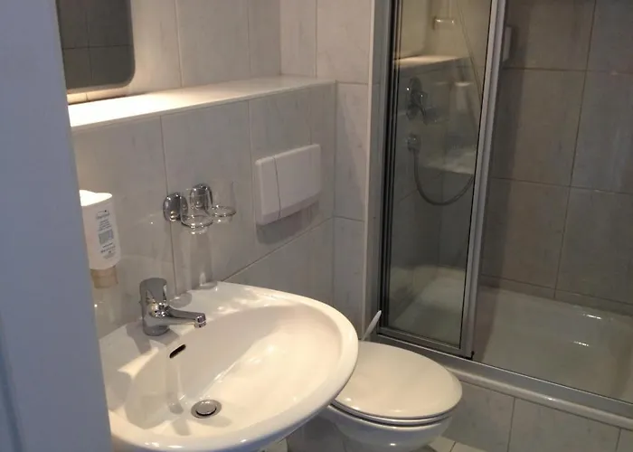 Hotell Mauritius - Im Herzen Von - Fruehstueck Buchbar - Fahrradbox 3*