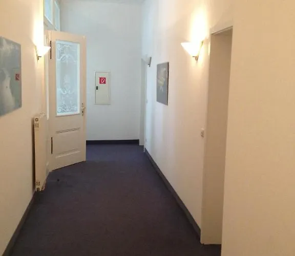 فندق Hotel Mauritius - Im Herzen Von Crimmitschau - Fruehstueck Buchbar - Fahrradbox Crimmitschau