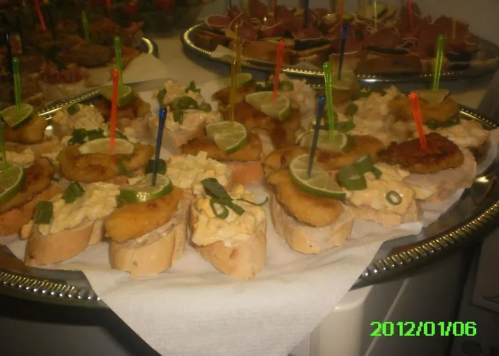 Mauritius - Im Herzen Von - Fruehstueck Buchbar - Fahrradbox